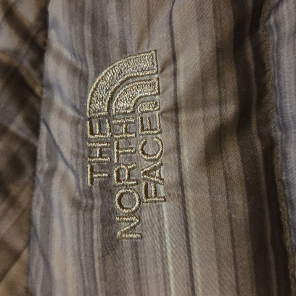 The North Face Puffer Jacket Size XS - Picture 4 of 9